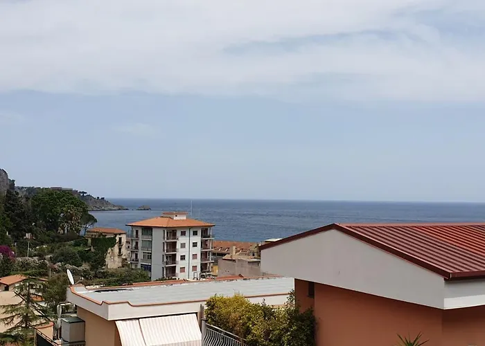 Casa Alice アパート ジャルディーニ・ナクソス